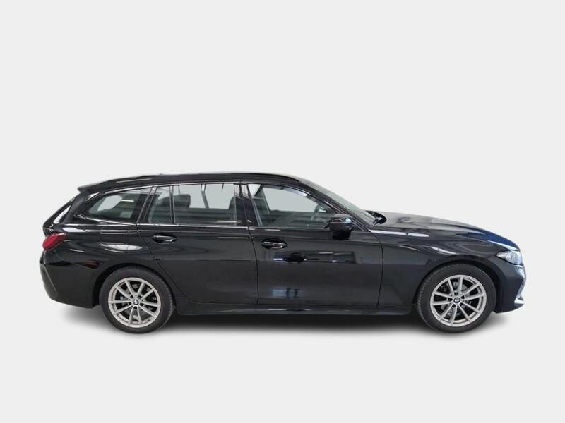 BMW 318 48V Business Advantage Touring auto