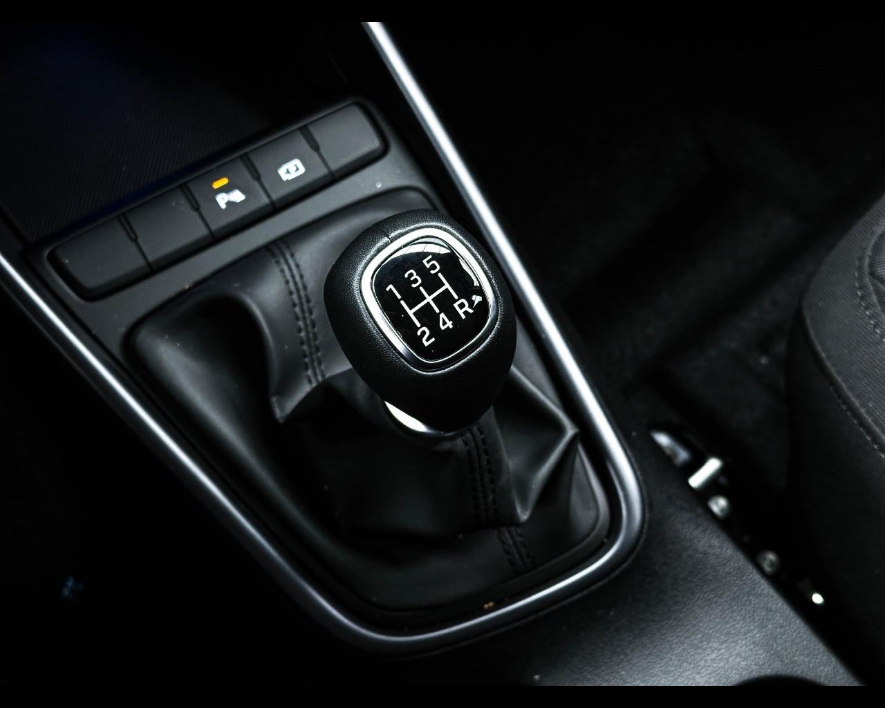 HYUNDAI BAYON PE 1.2MPI XLINE