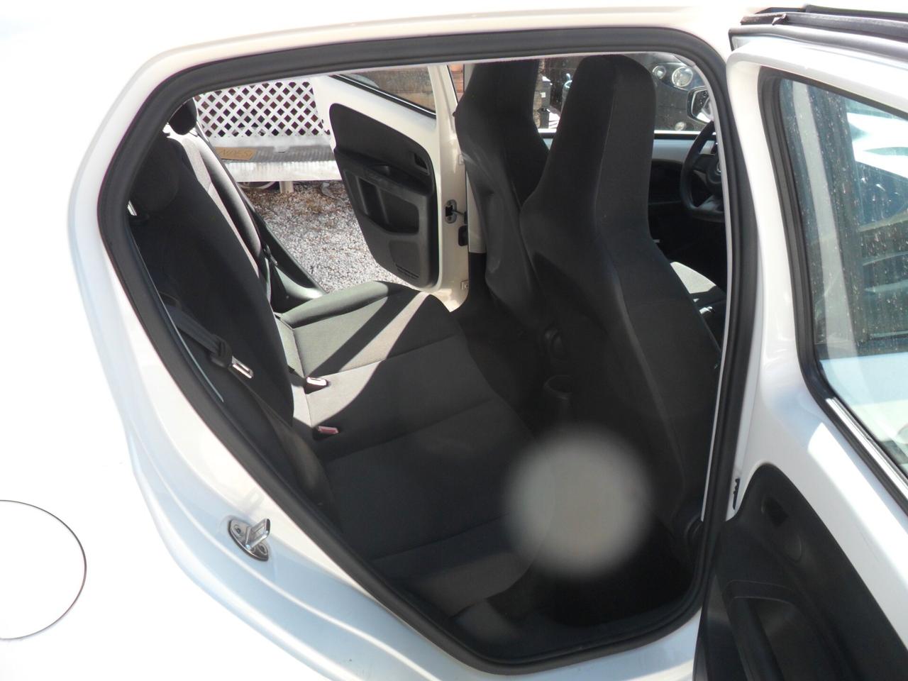 Volkswagen up! 1.0 5p. take