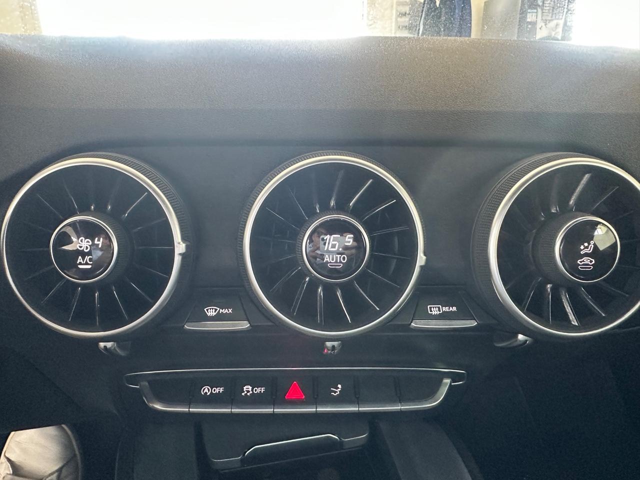 Audi TT 2.0 tfsi s Line