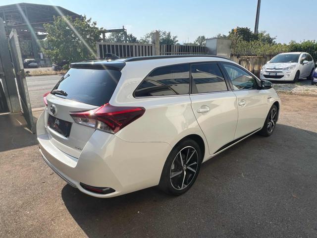 TOYOTA Auris Touring Sports 1.8 style cvt
