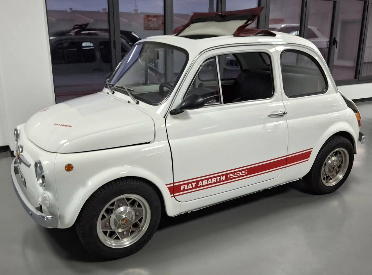 500 Abarth 595 Replica appena restaurata