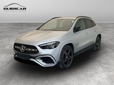 Mercedes-Benz GLA 180 d Automatic