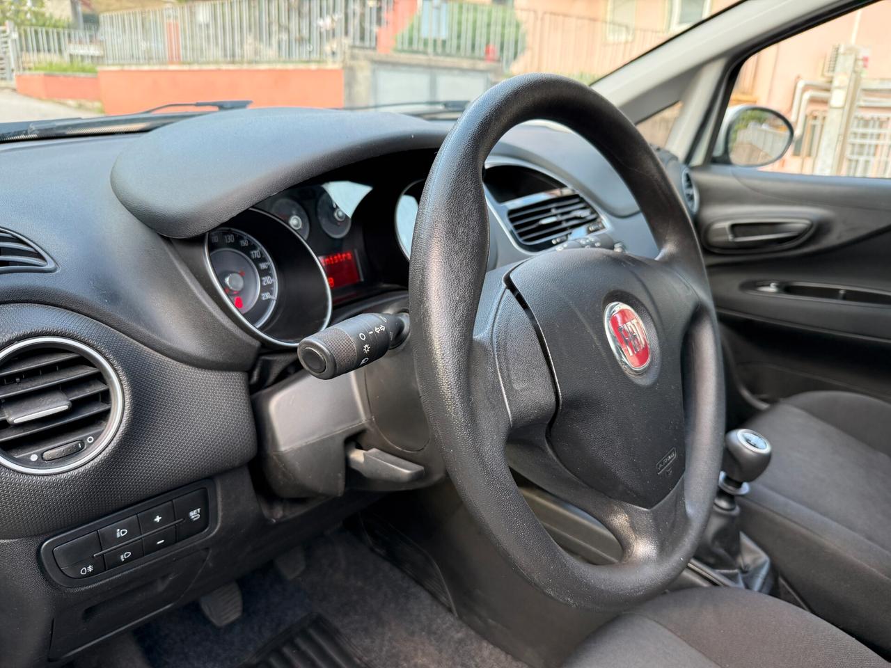 Fiat Punto 1.4 S&S 8V 5 porte Street