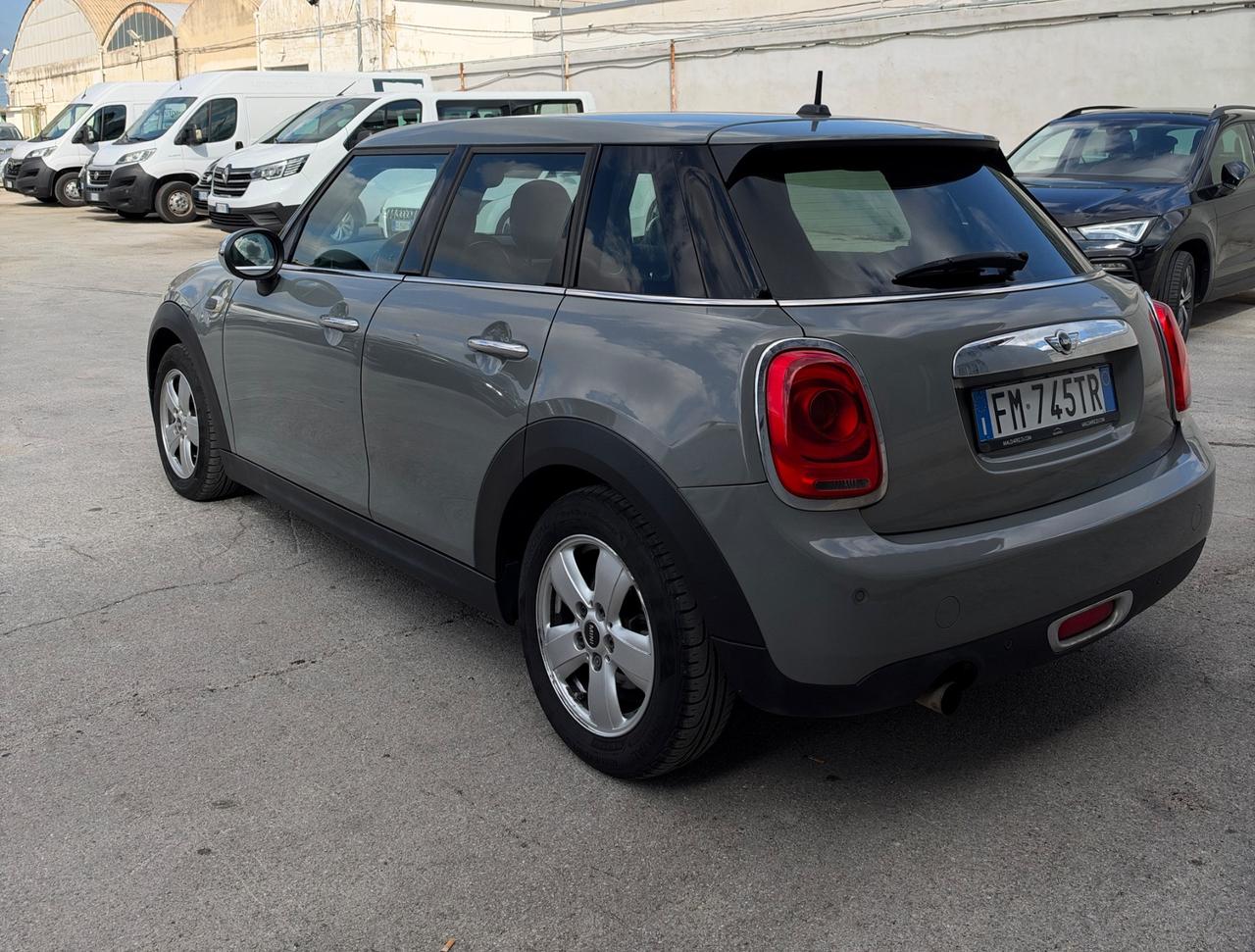 Mini 1.5 One D Business XL