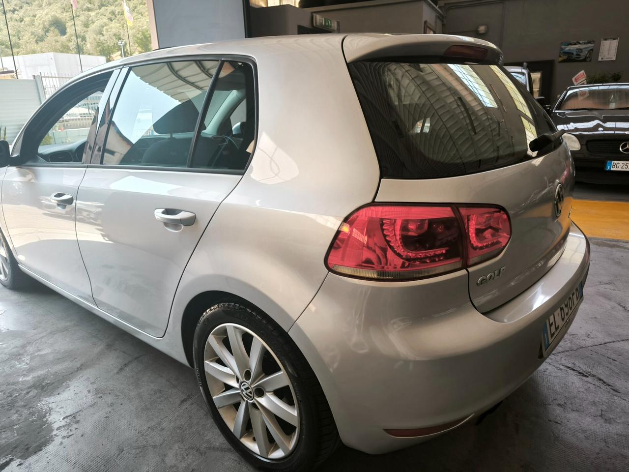 Volkswagen Golf 2.0 TDI 140CV DPF DSG 5p. Highline
