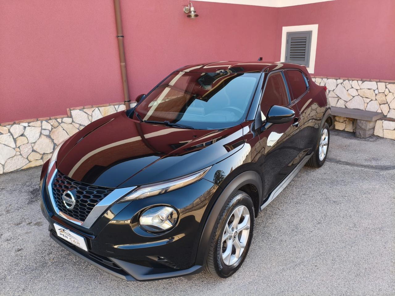 Nissan Juke 1.0 DIG-T 114 CV DCT N-Connecta