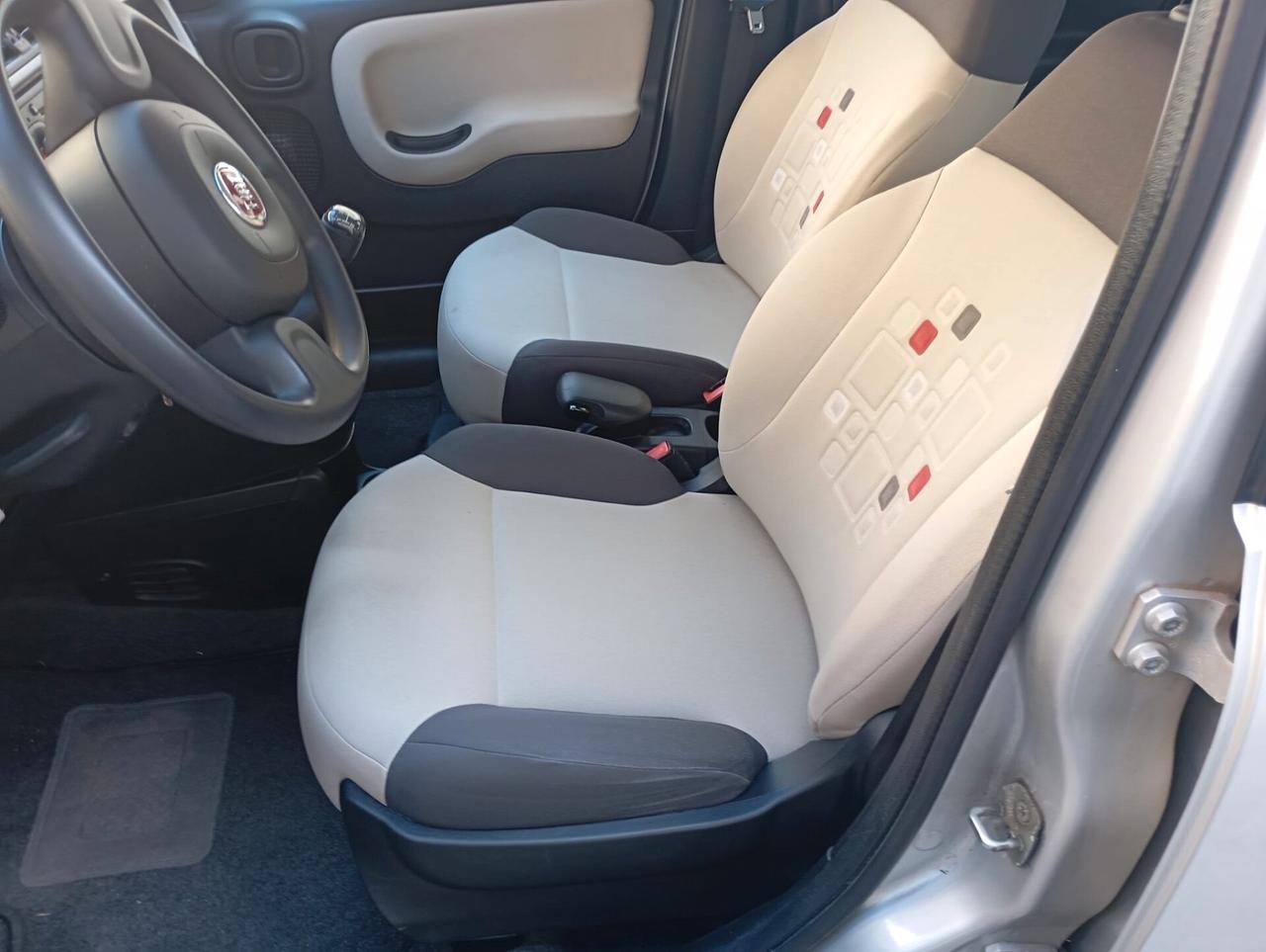 Fiat Panda 1.3 Lounge-2014