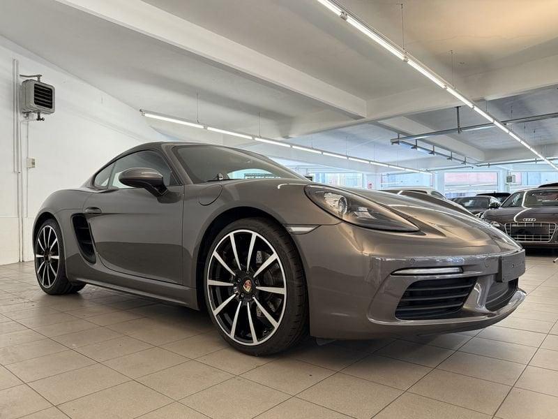 Porsche 718 Cayman 2.0