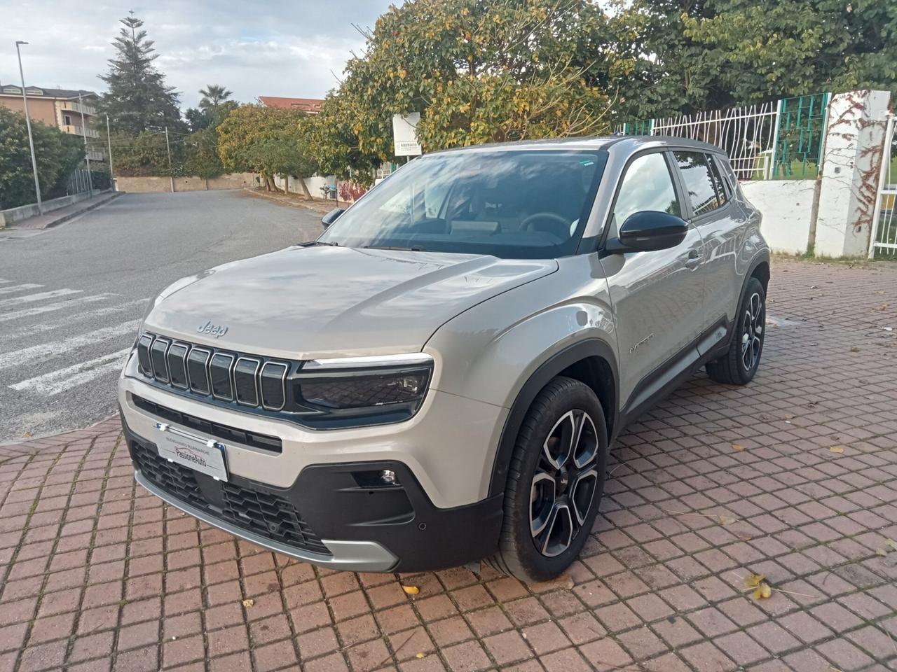 Jeep Avenger 1.2 Turbo 100 CV Summit 2025