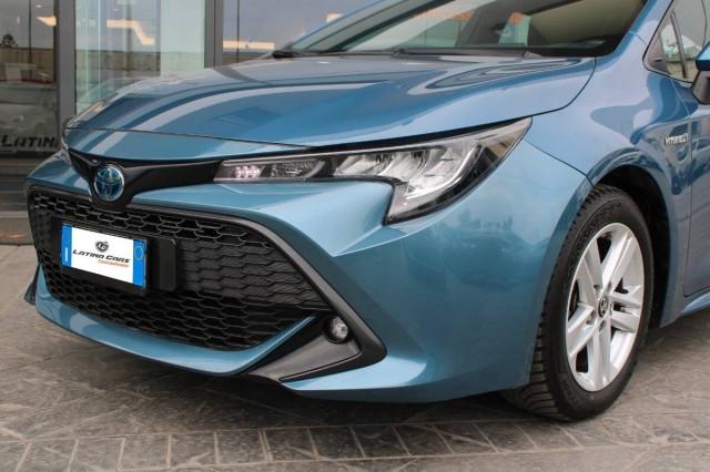 Toyota Corolla 1.8h Business cvt Con TELECAMERA & CARPLAY
