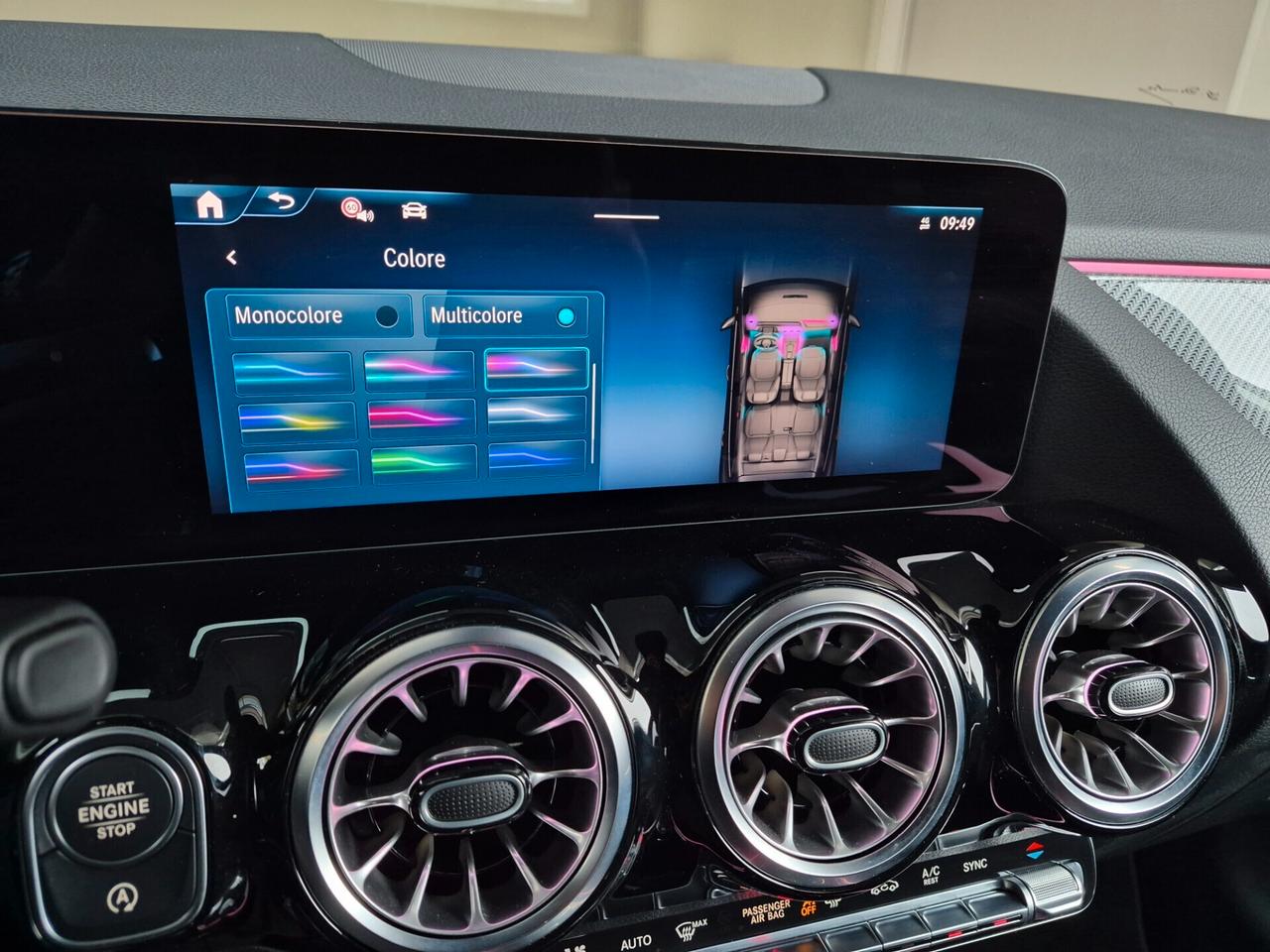 Mercedes-benz GLA 200 d AMG Line 8G-DCT LUCI AMBIENTE KEYLESS LED NAVI