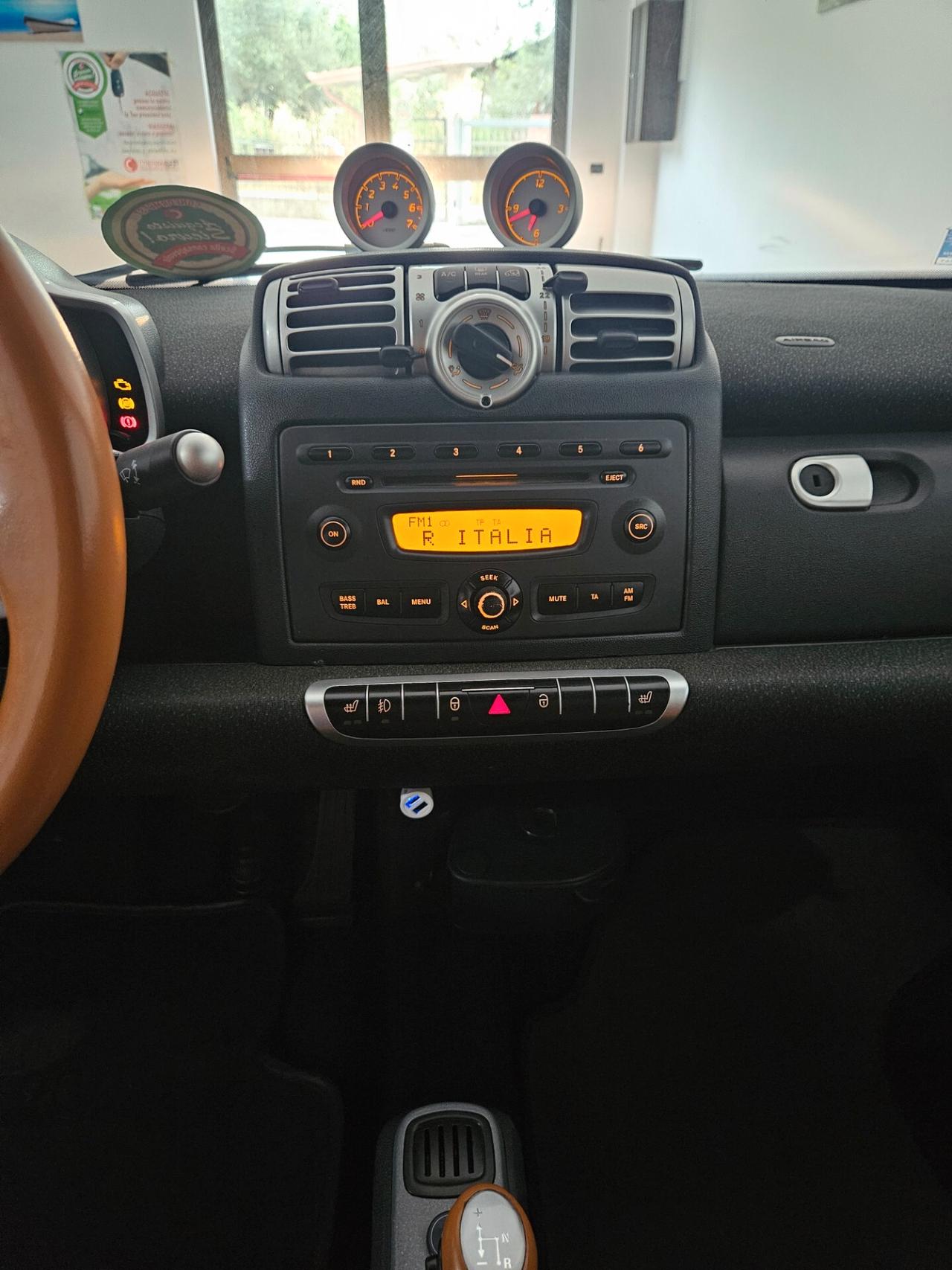 Smart ForTwo 1000 52 kW coupé passion