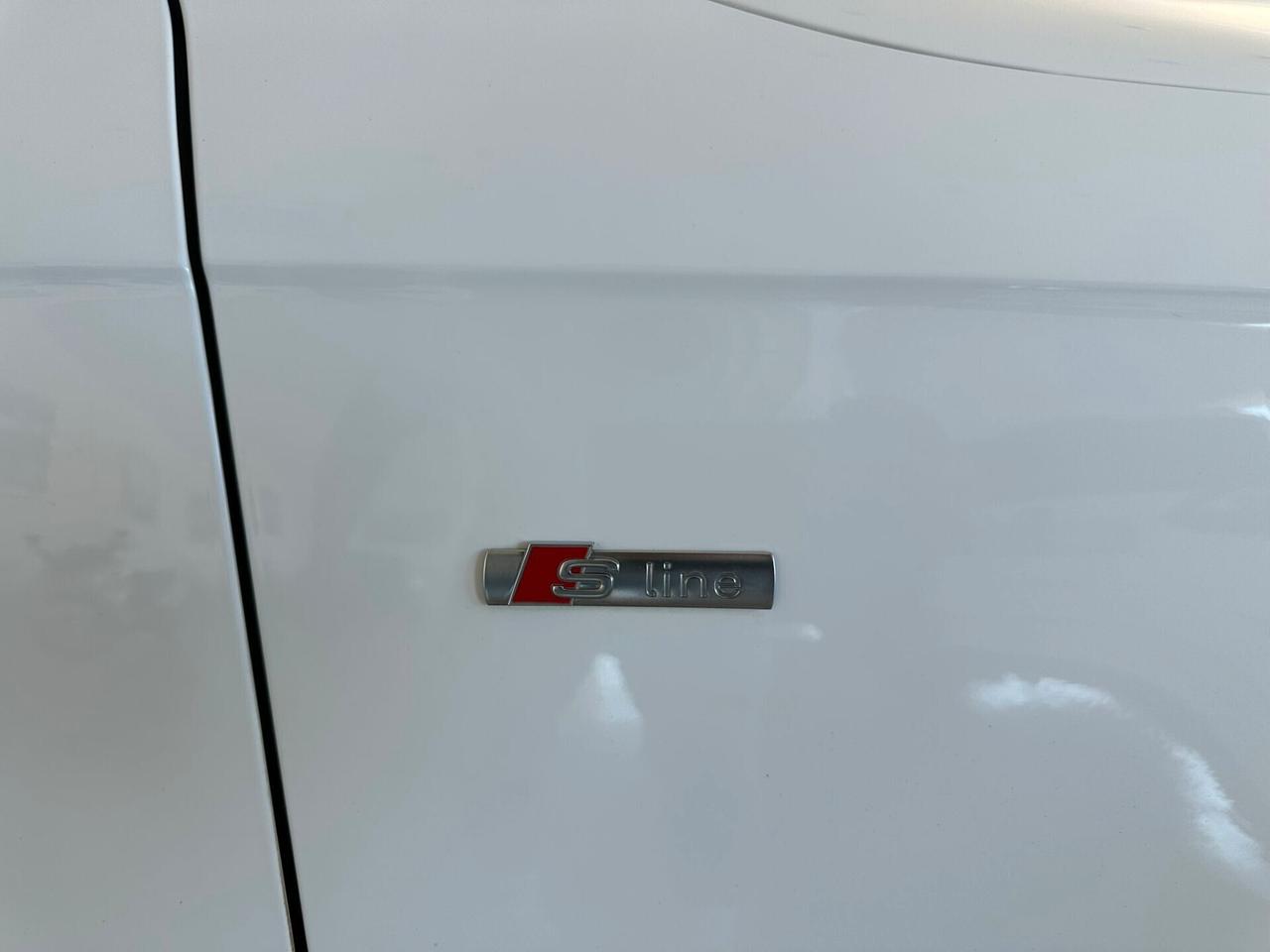 Audi A4 Avant 2.0 TDI 177CV quattro Business Plus S-LINE AUTOMATICA