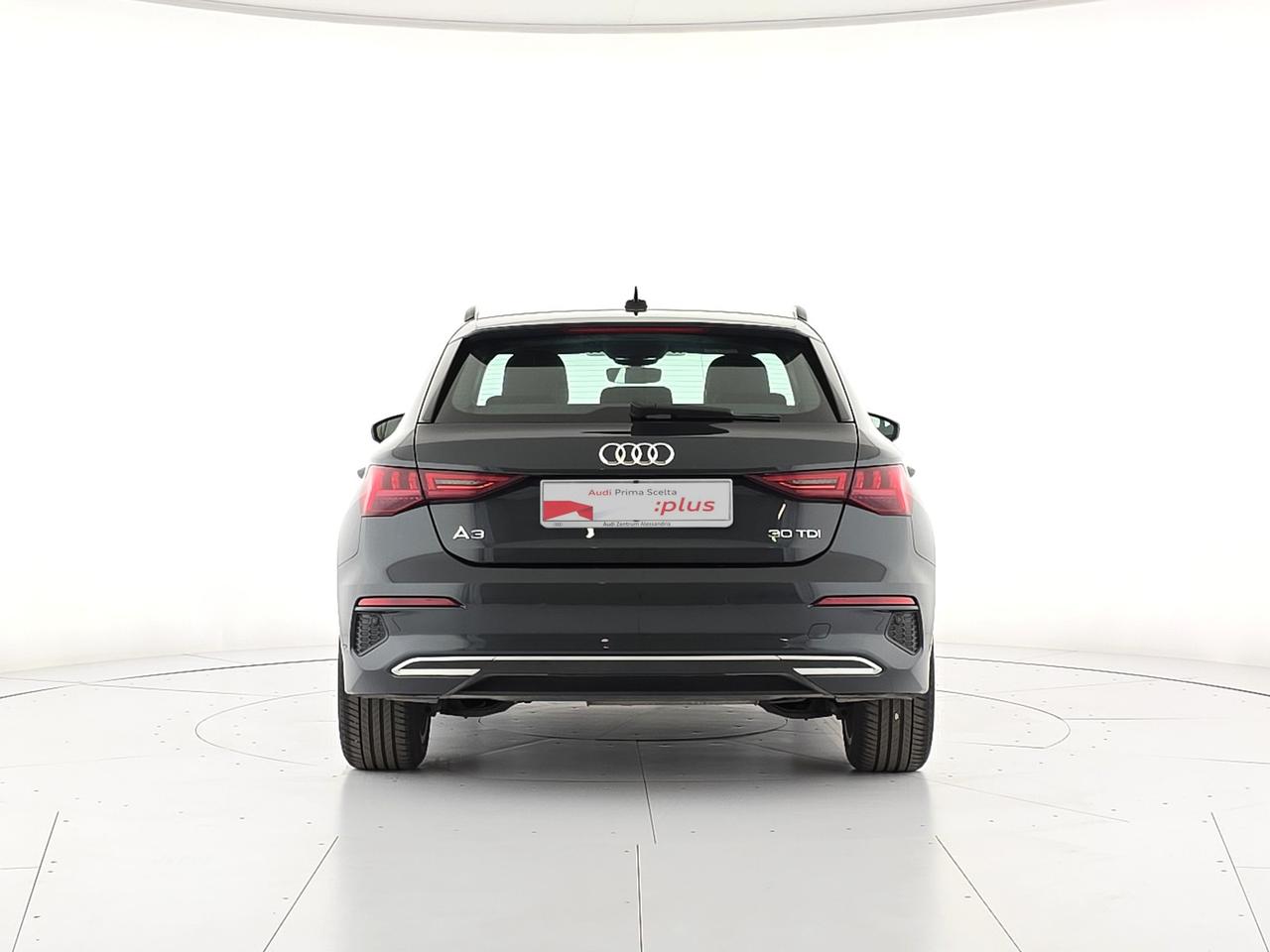 Audi A3 sportback 30 2.0 tdi business advanced