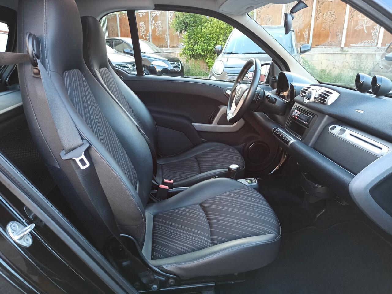 Smart ForTwo 1000 52 kW coupé MHD pulse