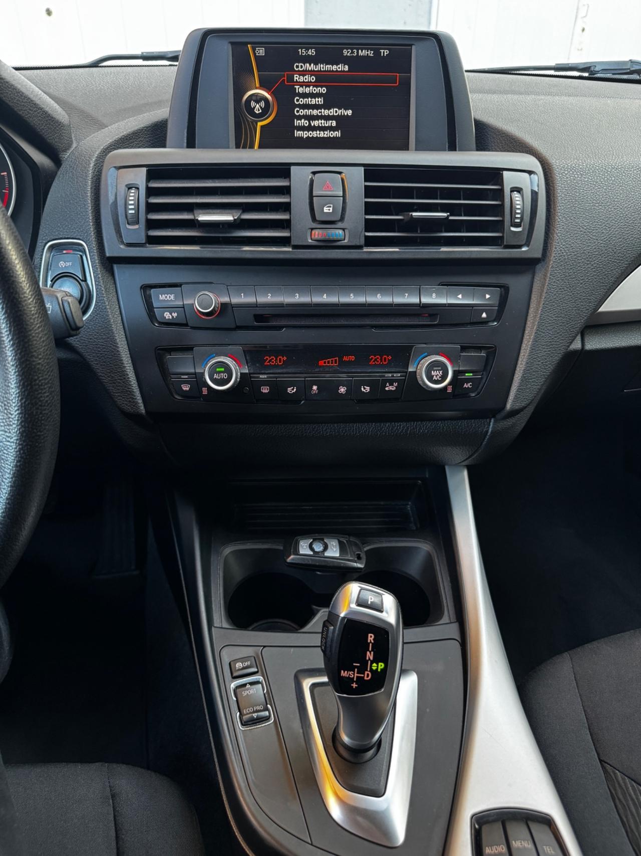 BMW Serie 1 118d Automatica Diesel – 2014 –