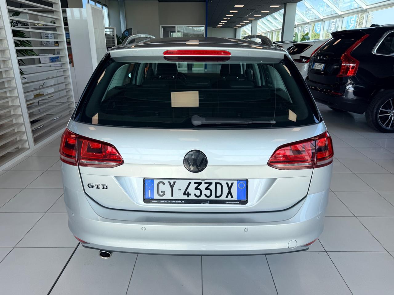 Volkswagen Golf Variant Business 1.6 TDI 110 CV DSG Highline BMT