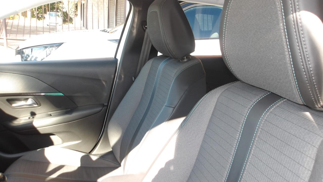 PEUGEOT 208 1.2 BENZ-ALLURE-NAVI-PREZZO PROMO!