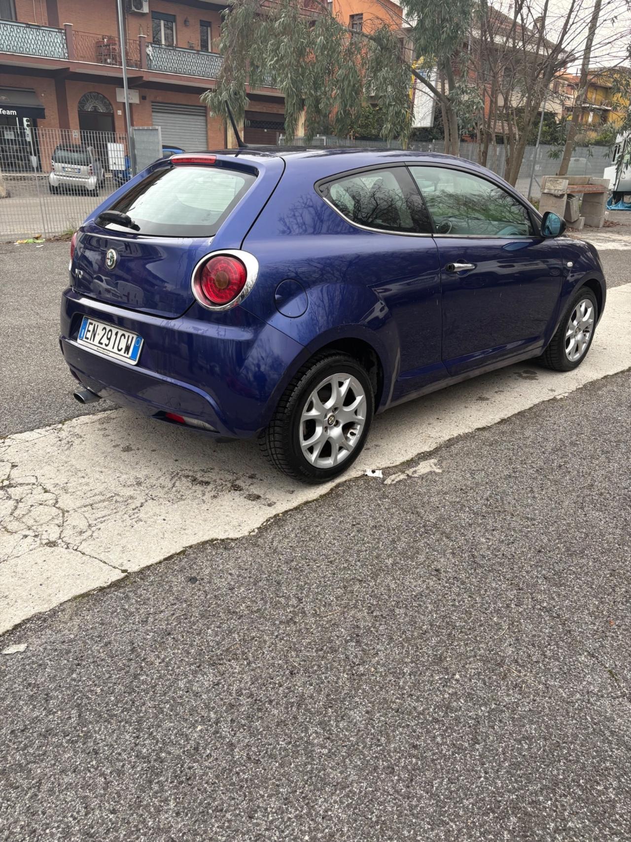 Alfa Romeo MiTo 1.3 JTDm-2 95 CV S&S Distinctive Sport Pack