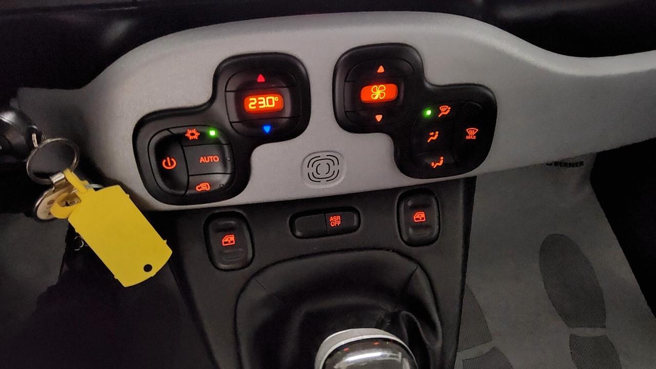 Fiat Panda 1.0 FireFly S&S Hybrid City Cross