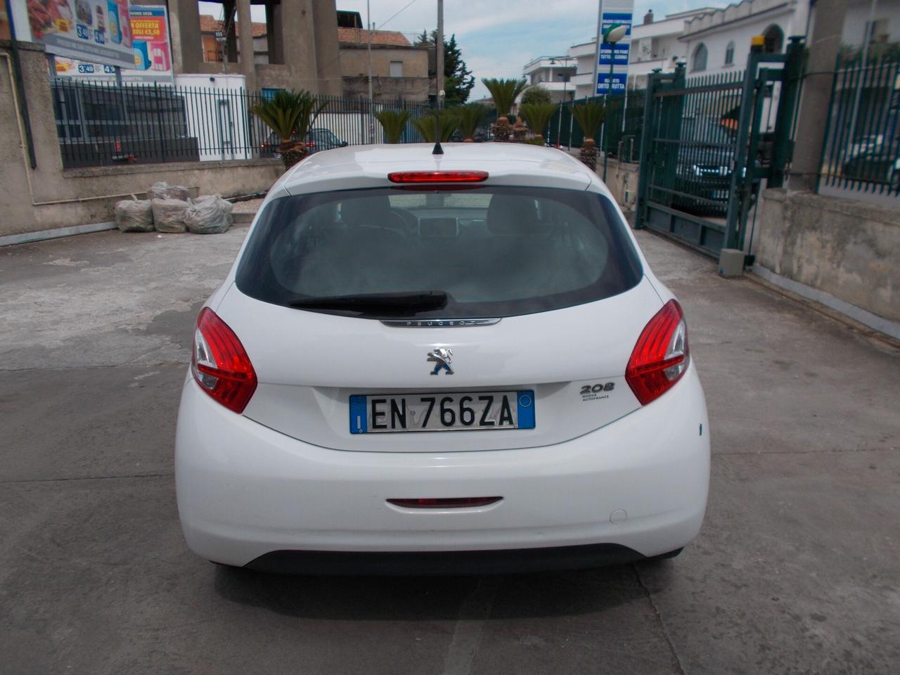 Peugeot 208 1.2 VTi 82 CV 5 porte Access
