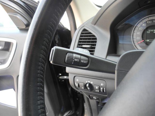 VOLVO XC60 D3 AWD Geartronic Summum autom.-UNICO PROPRIETARIO