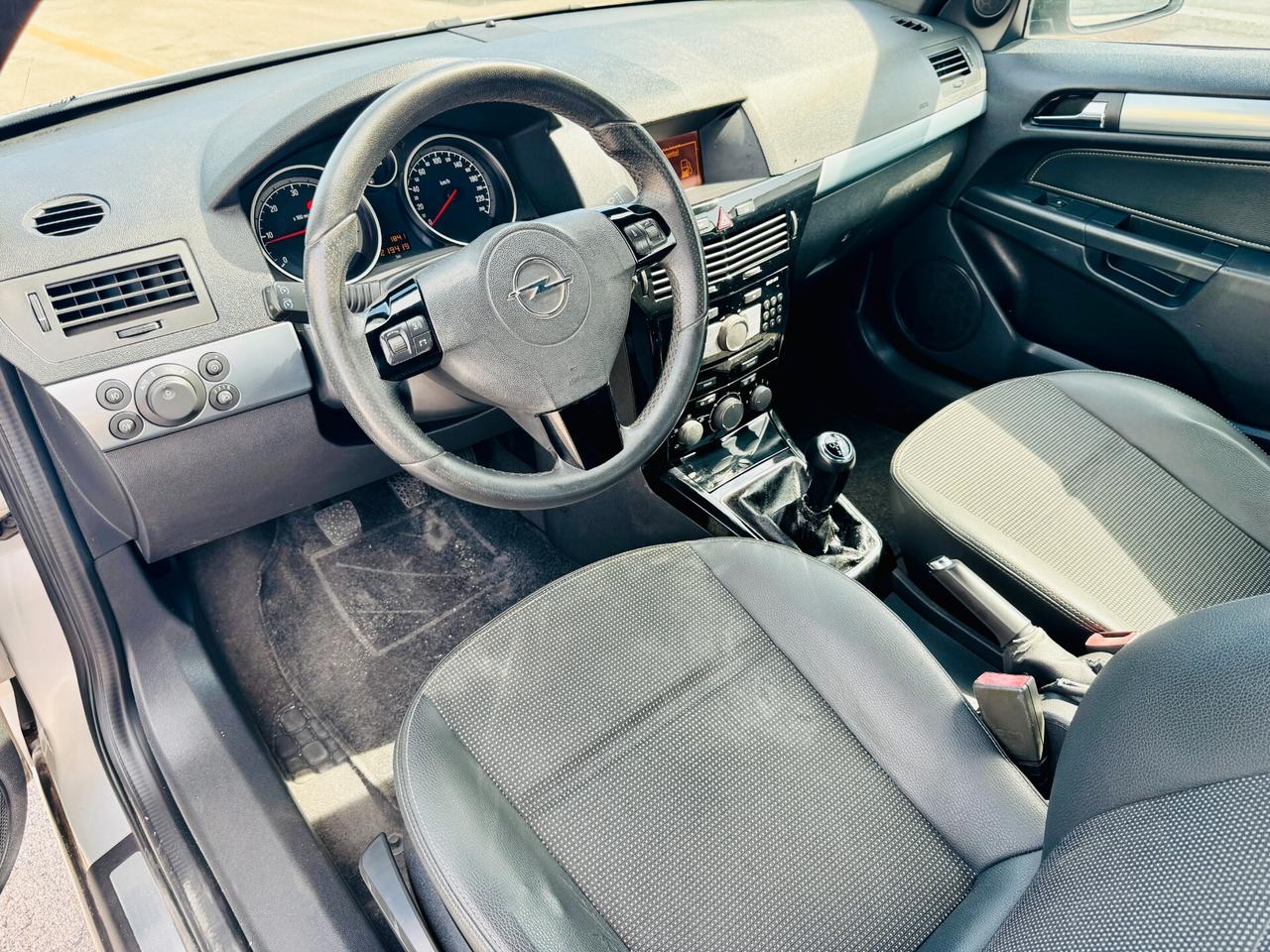 Opel Astra TwinTop 1.9 16V CDTI 150CV Cosmo