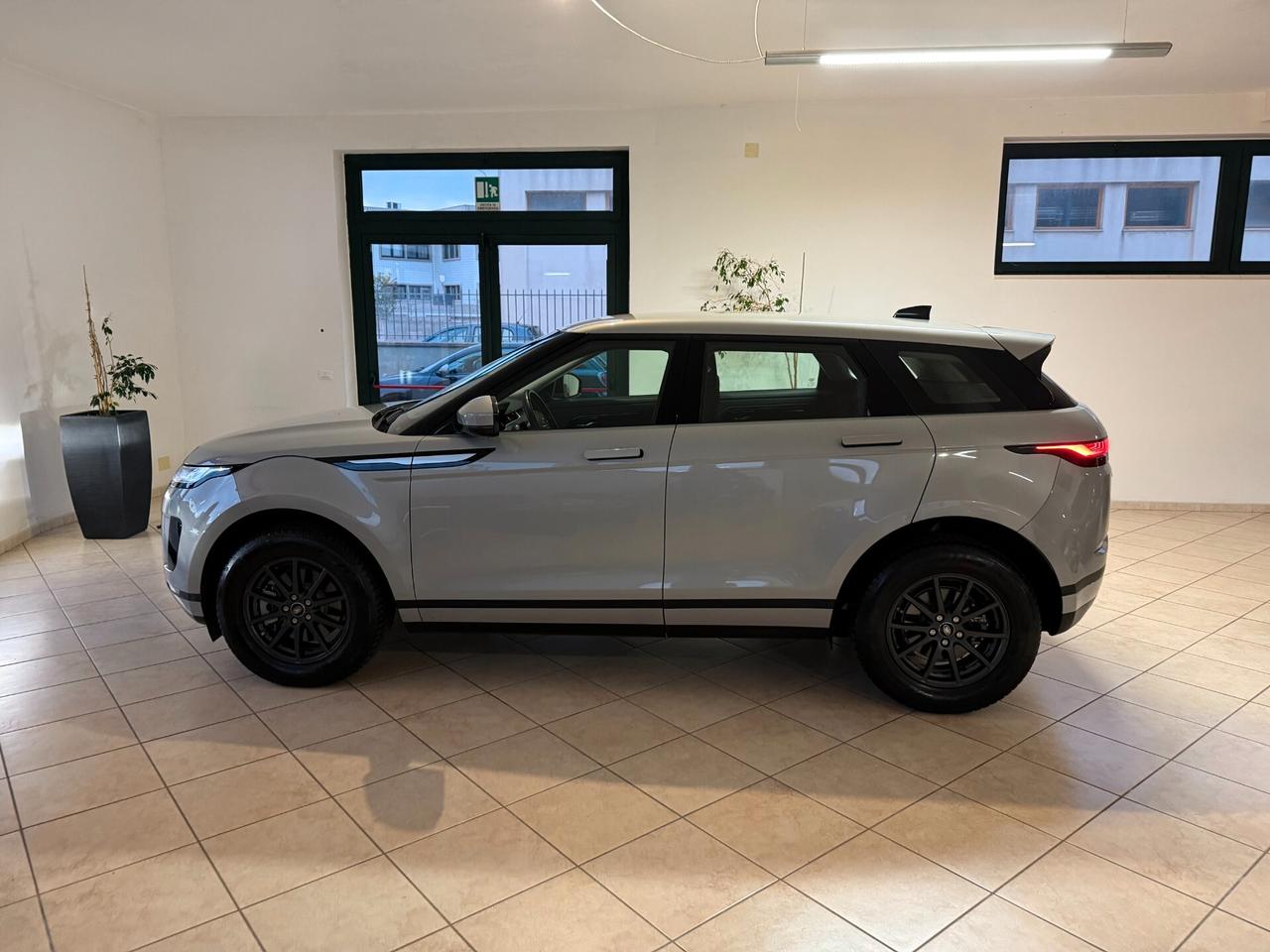 Land Rover Range Evoque 2.0D I4 150CV AWD Business Edit.