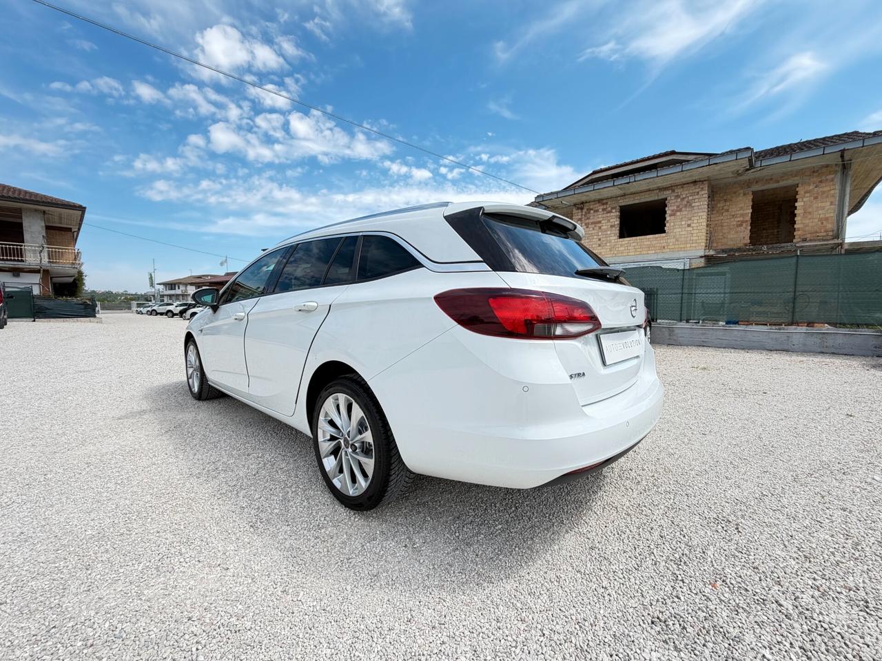 Opel Astra 1.6 CDTi 136 cv Sports Tourer 64.441 km