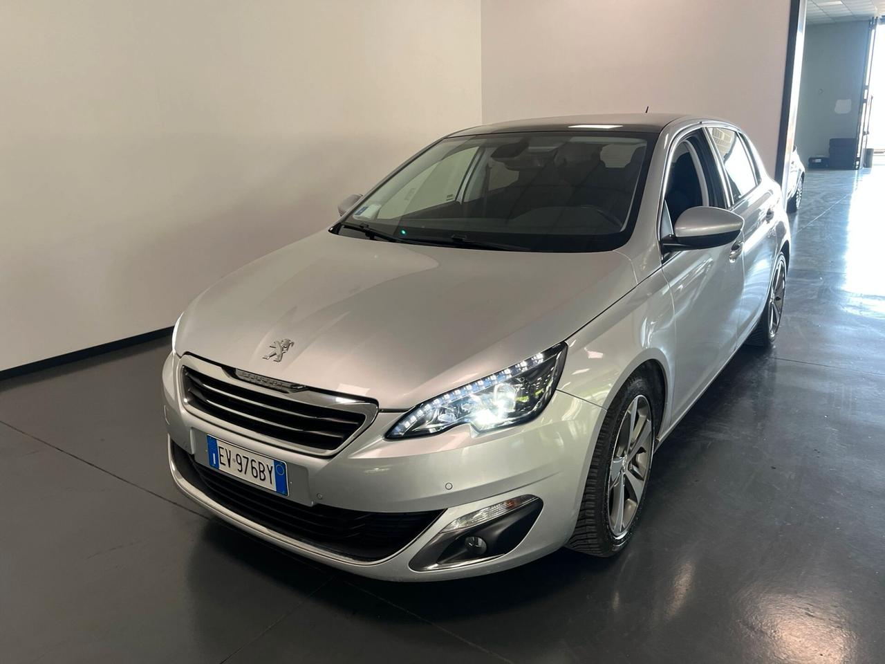 Peugeot 308 PureTech Turbo 130 S&S Allure