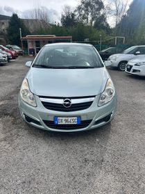 Opel Corsa 1.2 5 porte Cosmo