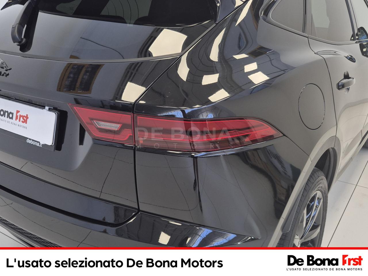 Jaguar E-Pace 2.0d i4 mhev r-dynamic s awd 163cv auto