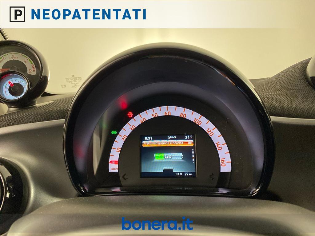 Smart fortwo cabrio EQ Passion