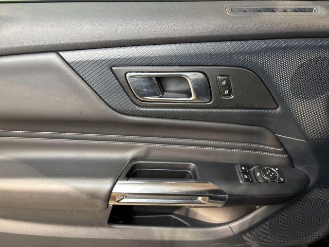 FORD Mustang Fastback 5.0 V8 aut. GT