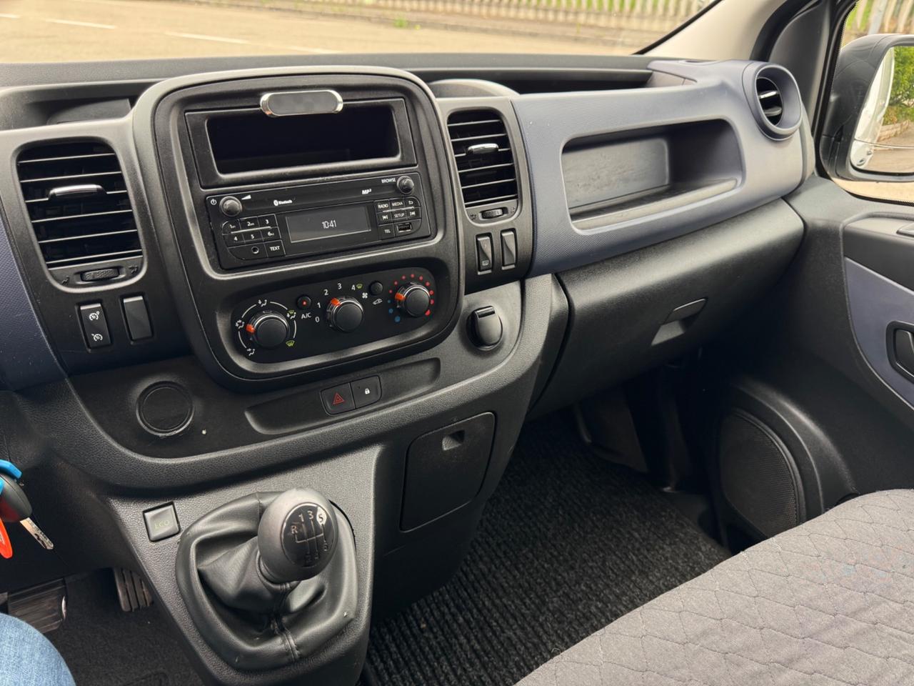Opel Vivario 1.6 CDTI 116cv 6 Marce