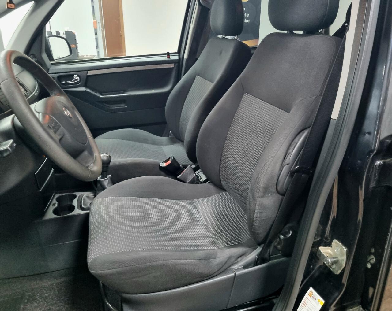 OPEL MERIVA 1.4 BENZINA 90CV NEOPATENTATI