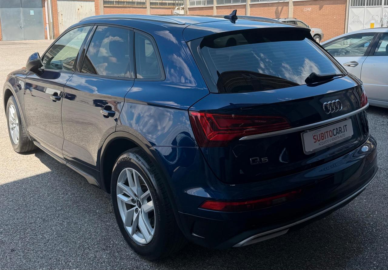 Audi Q5 30 TDI S tronic Sport FARI MATRIX