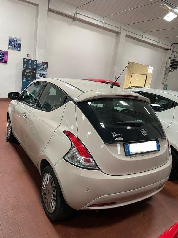 Lancia Ypsilon 1.2 69 CV 5 porte GPL Ecochic Gold