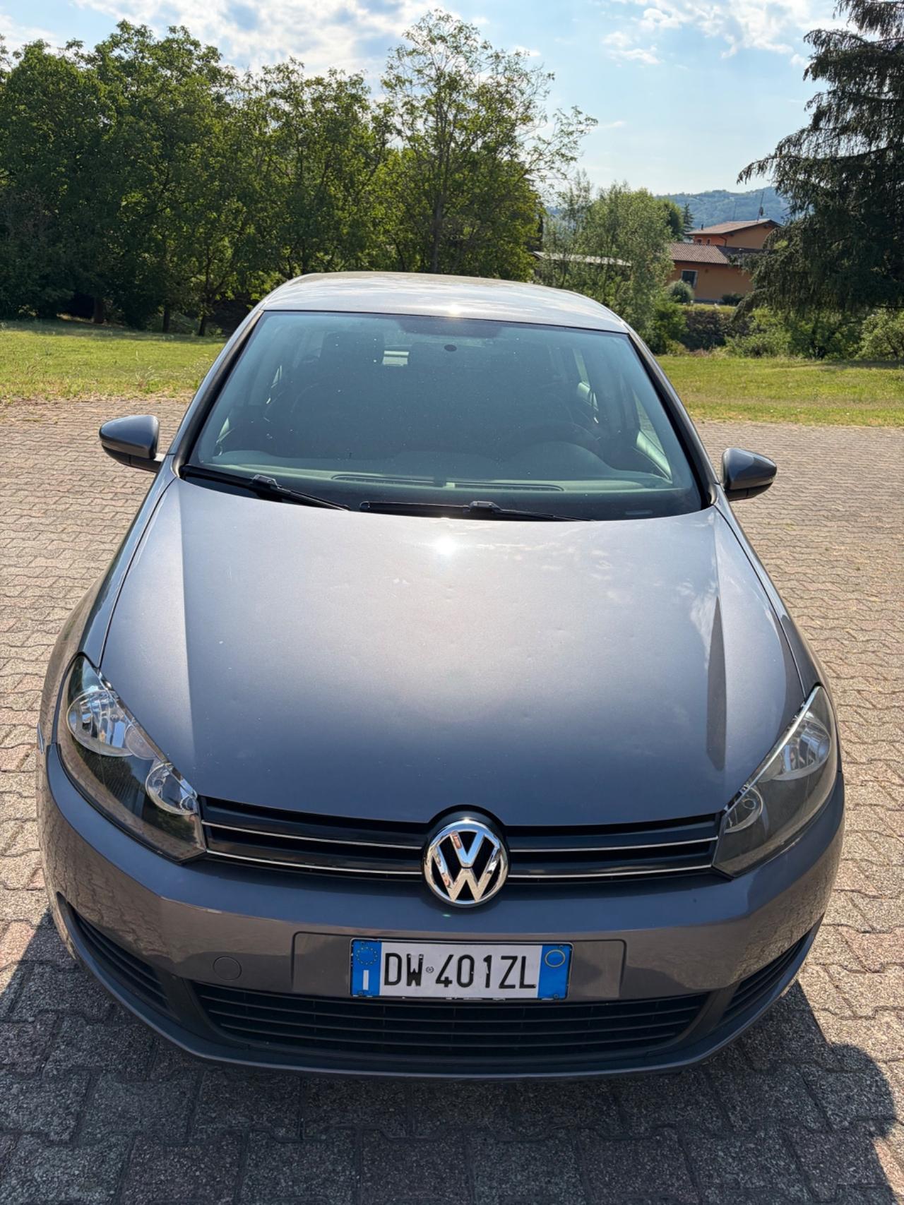 Volkswagen Golf 1.6 BENZINA 86MILA KM