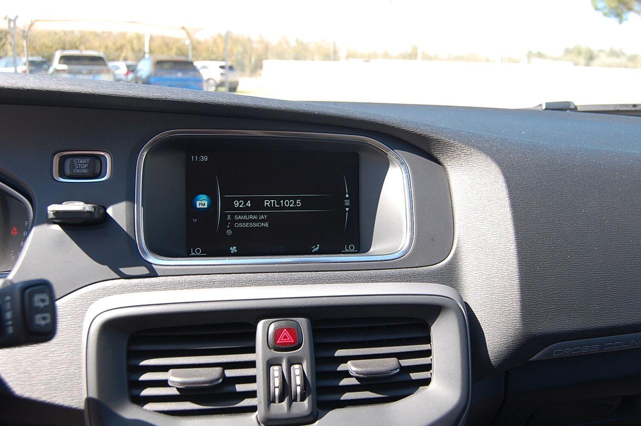Volvo V40 Cross Country D4 Kinetic
