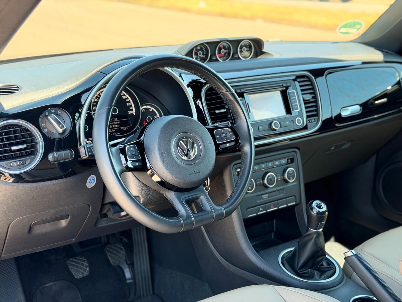 Volkswagen Maggiolino CABRIO 1.6 TDI 105cv 50s ANNIVERSARIO
