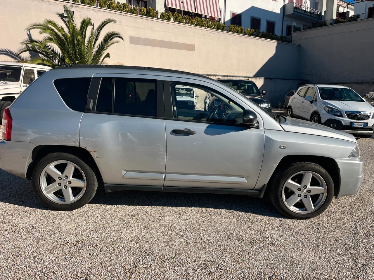 Jeep Compass 2.4 L CVT Limited GPL !!Bombola da cambiare!!