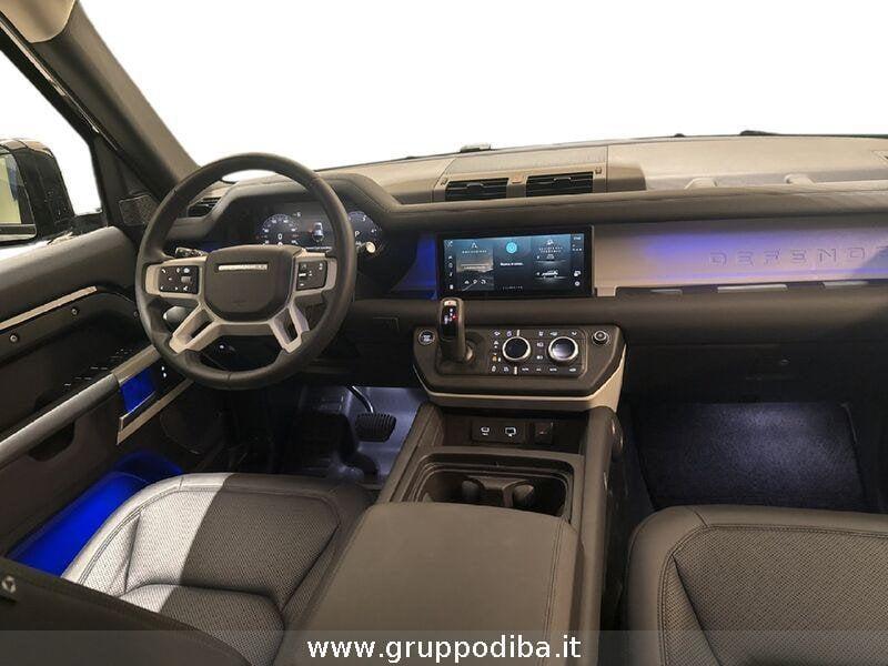 Land Rover Defender VII 2020 110 Diesel 110 3.0d i6 mhev SE awd 200cv auto