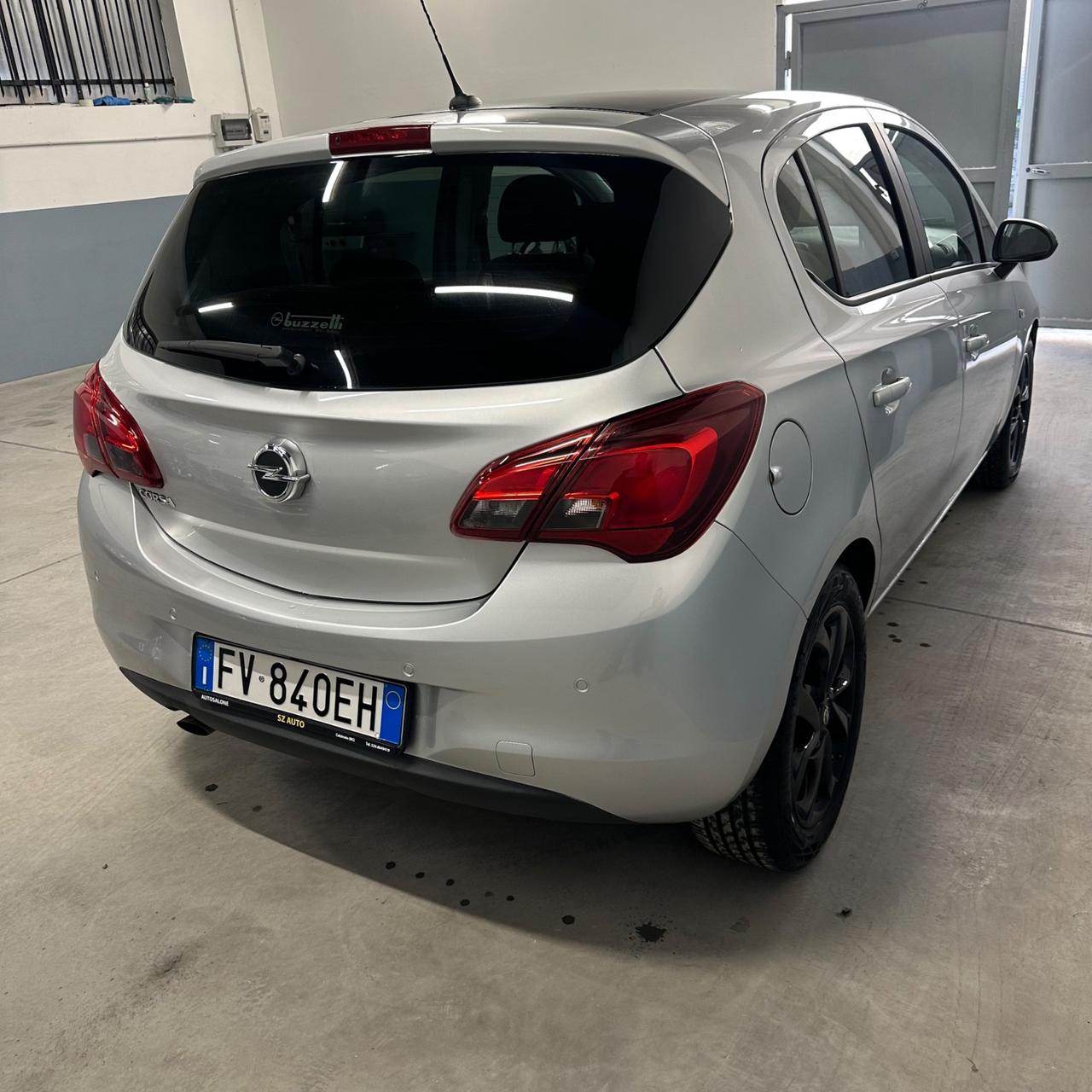 Opel Corsa 1.4 5 porte Innovation