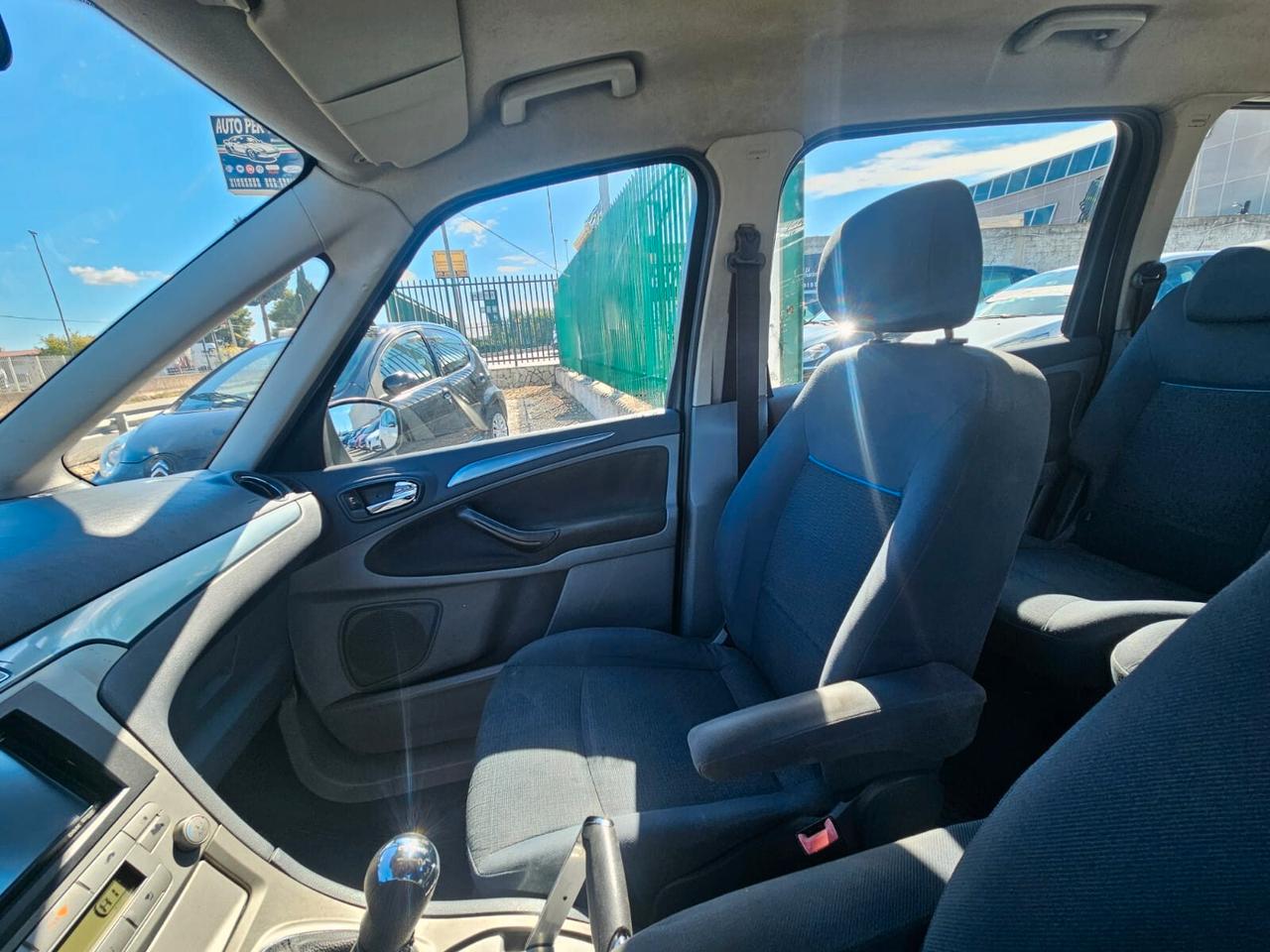 Ford Galaxy 1.8 TDCi 125 CV 7 POSTI