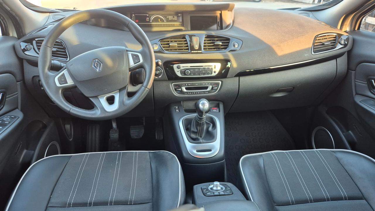 Renault Scenic XMOD 1.5dci 110 cv