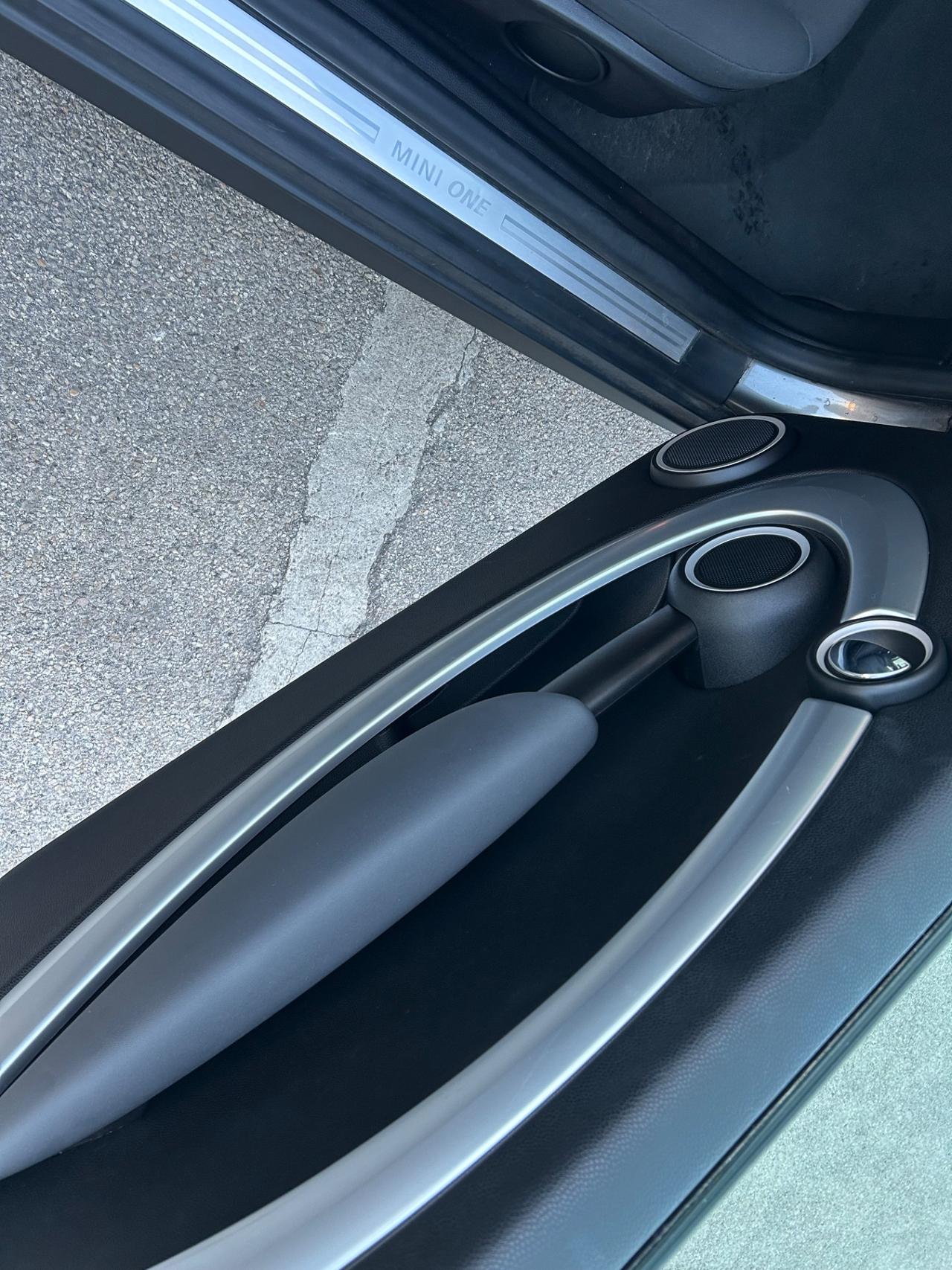 Mini COOPER ONE 1.4 BENZINA 75CV PERFETTA