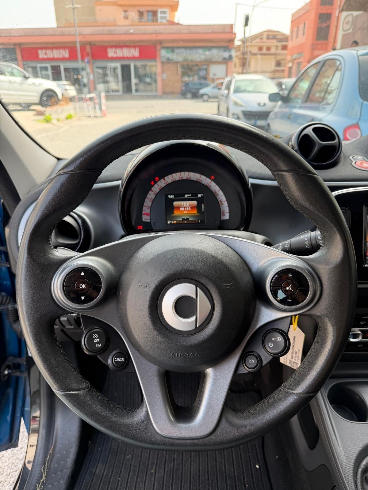 Smart ForFour 70 1.0 Youngster