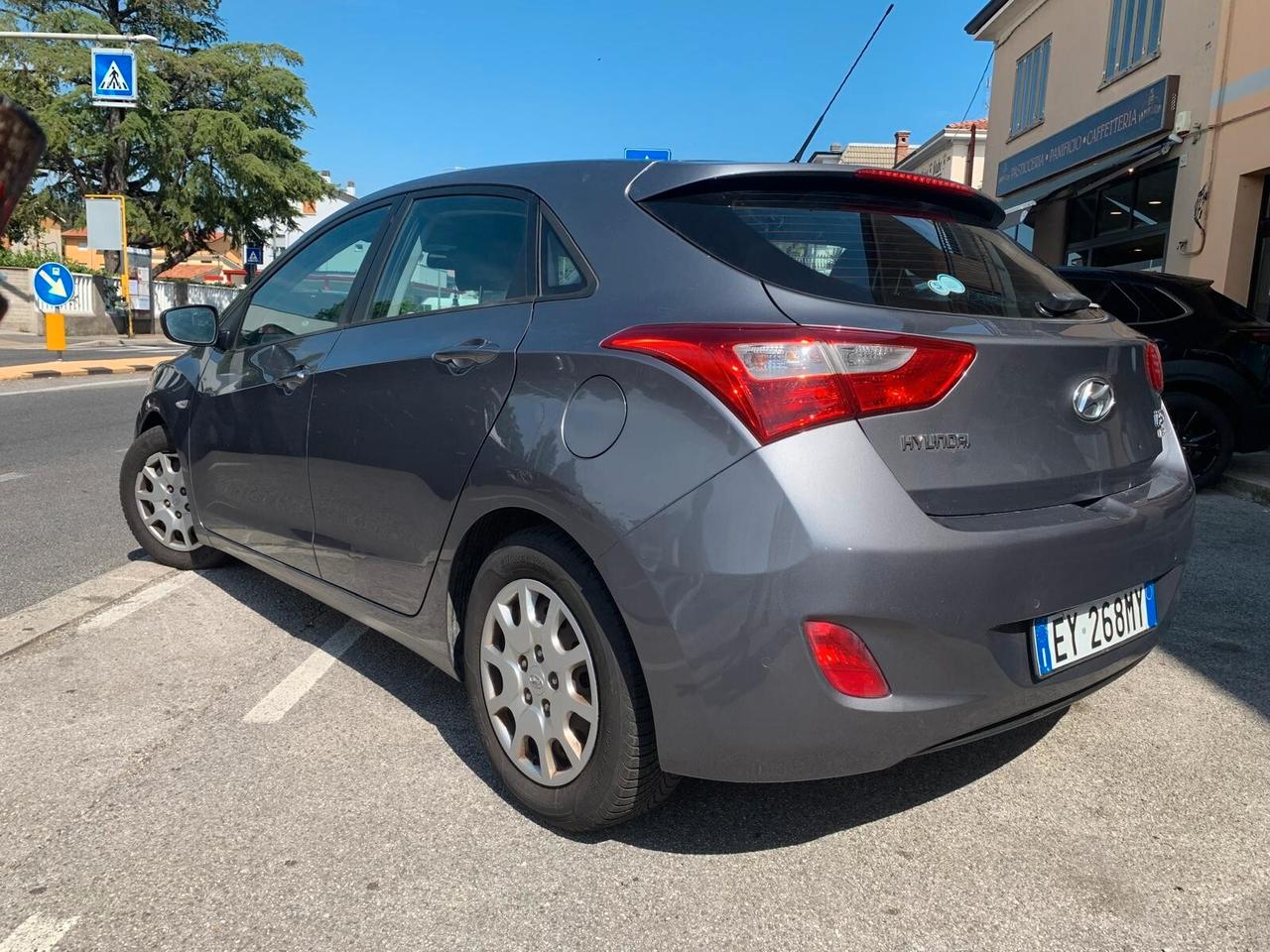 Hyundai i30 1.6 CRDi 5p. Comfort Neopat.